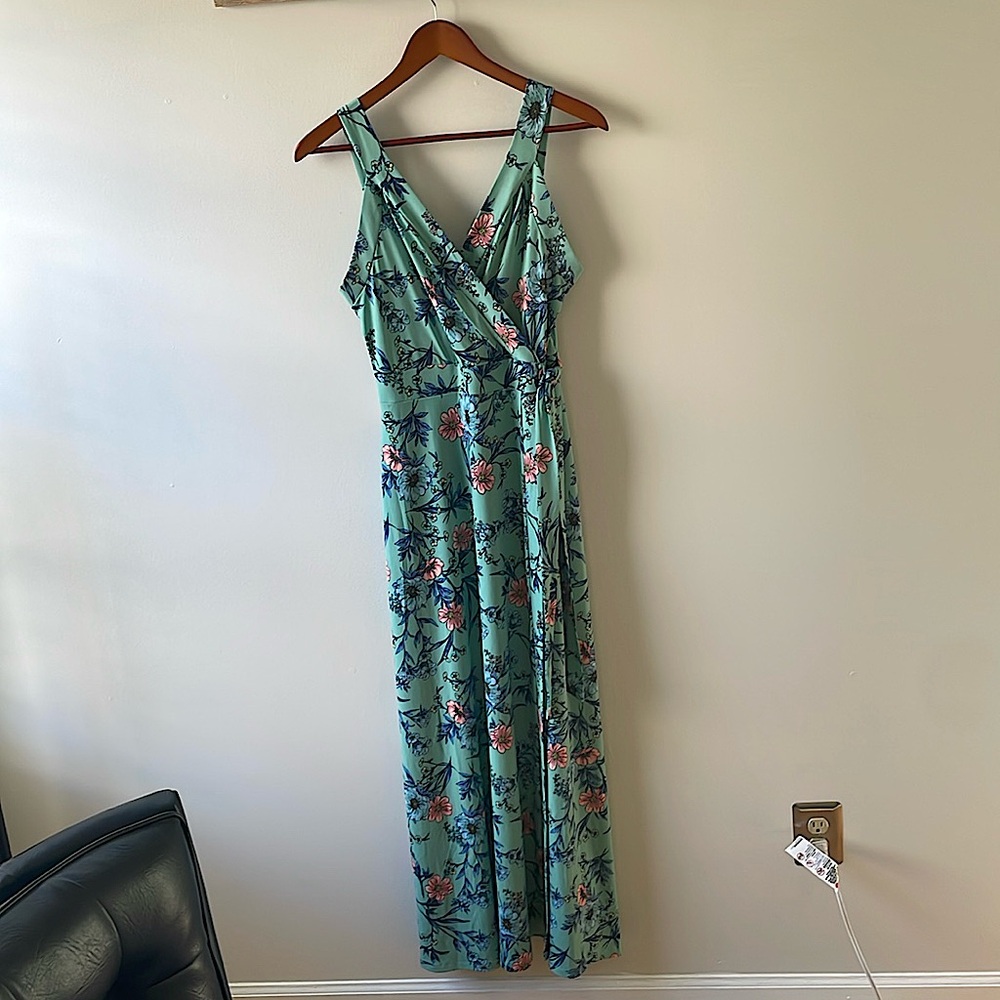 41 HAWTHORN Maxi Dress with Side Slit